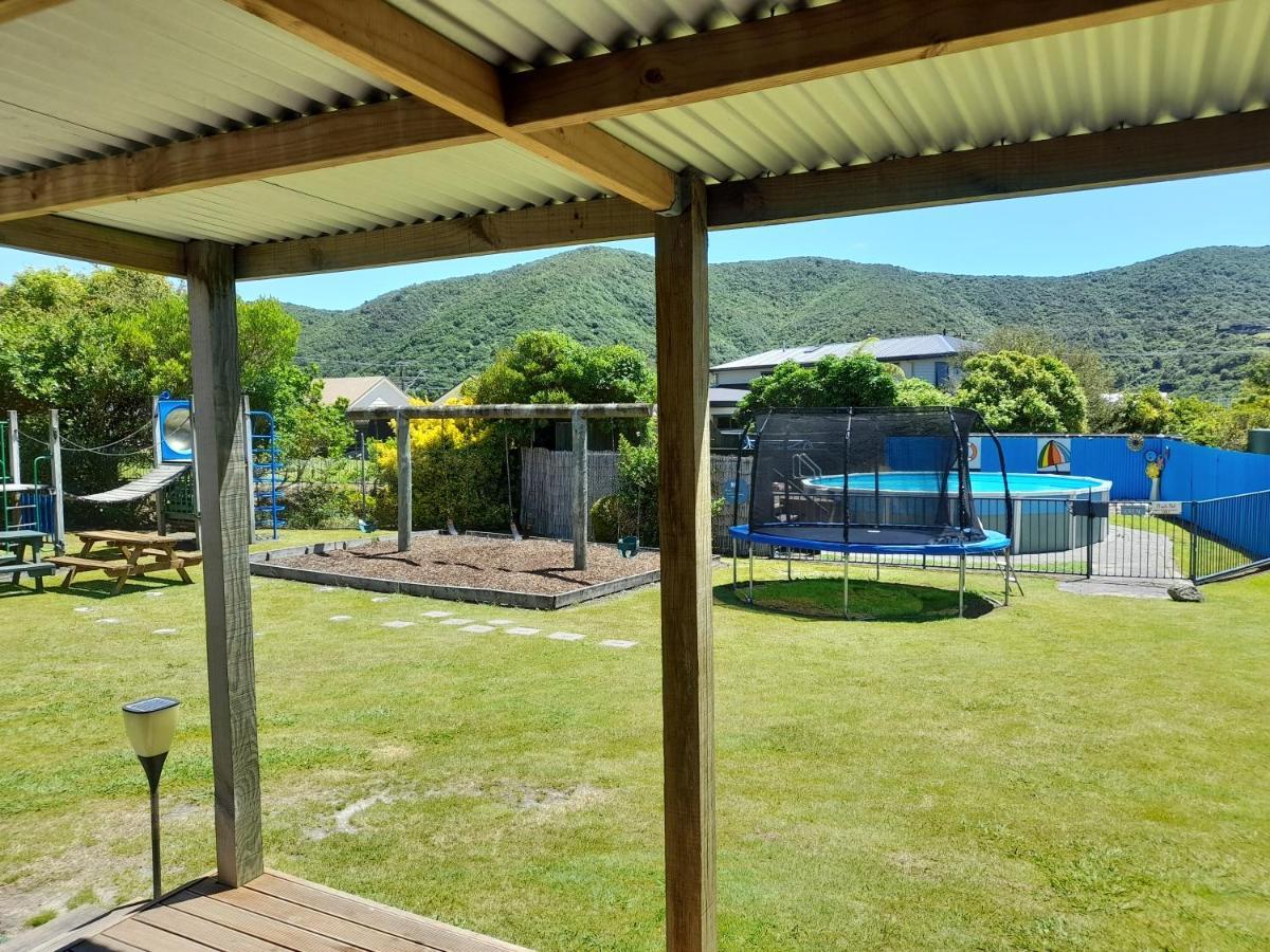 Picton'S Waikawa Bay Holiday Park Экстерьер фото