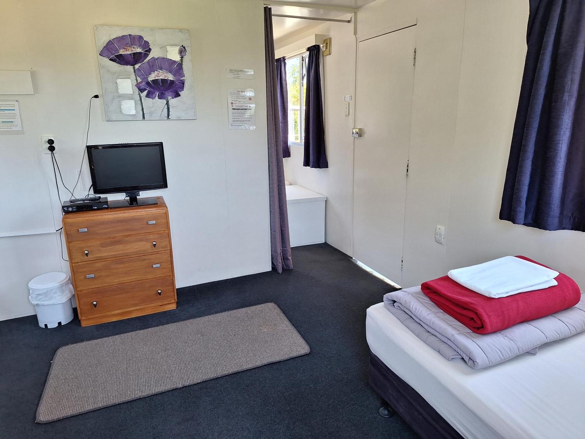 Picton'S Waikawa Bay Holiday Park Экстерьер фото