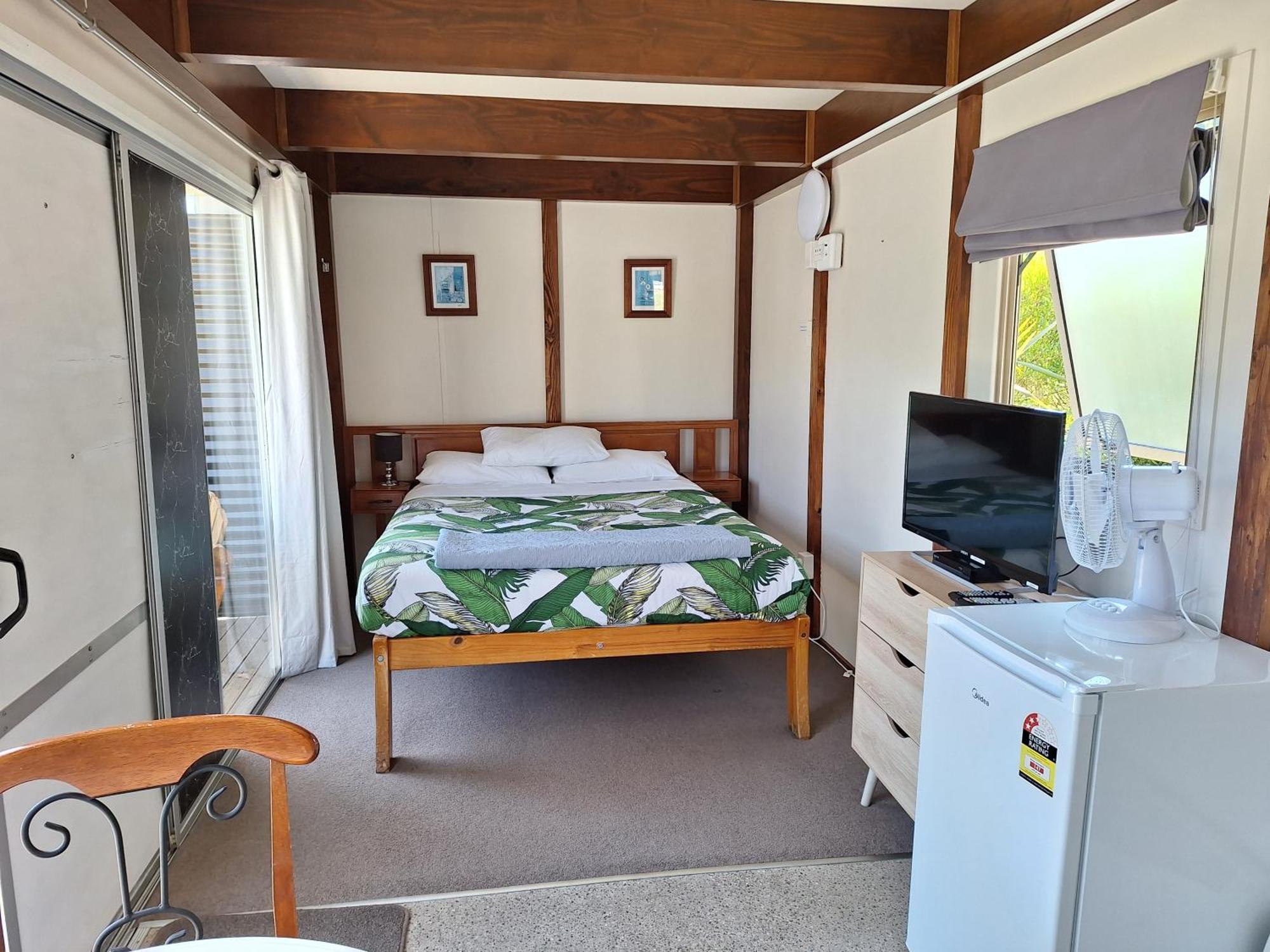 Picton'S Waikawa Bay Holiday Park Экстерьер фото