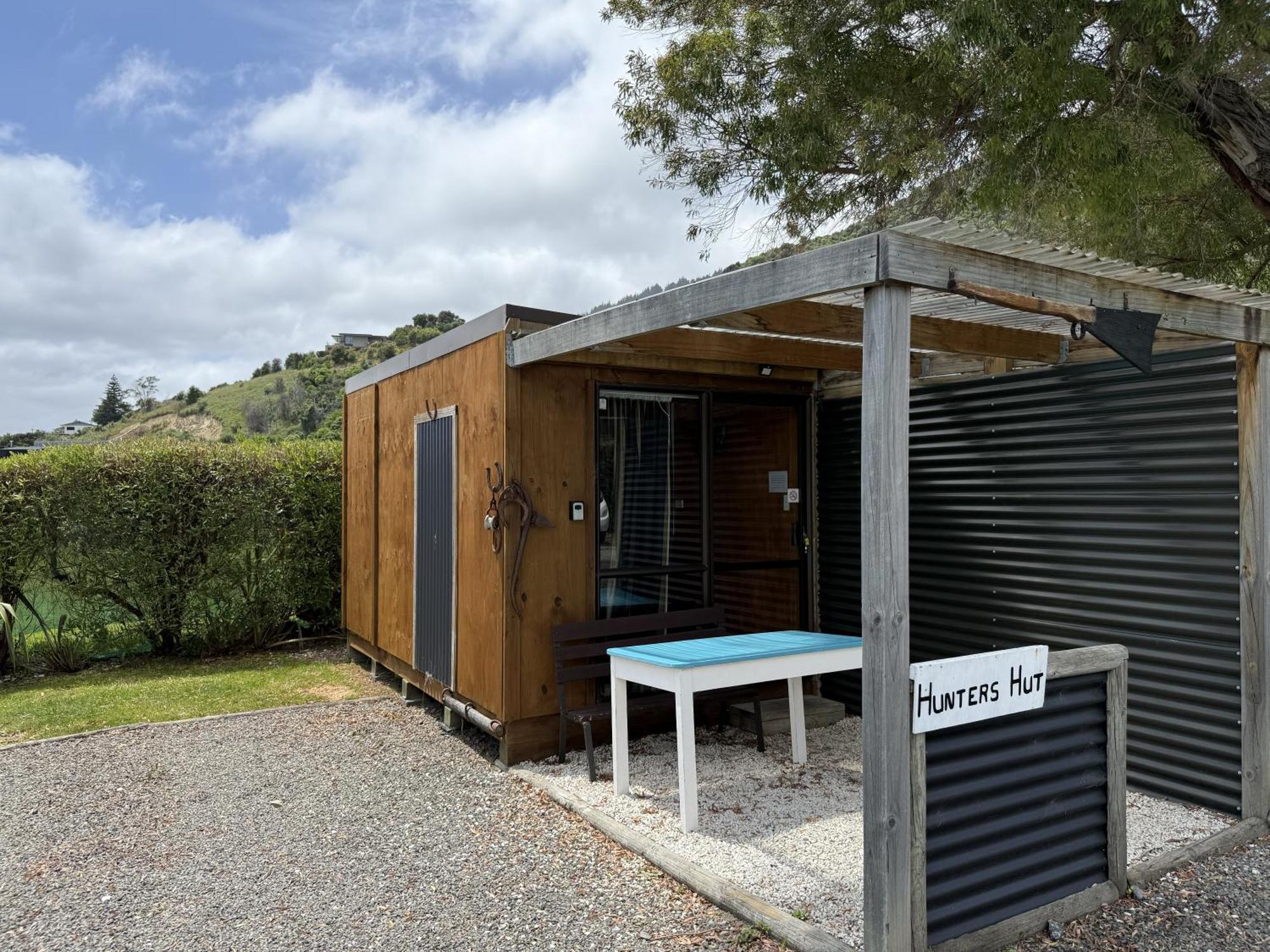 Picton'S Waikawa Bay Holiday Park Экстерьер фото