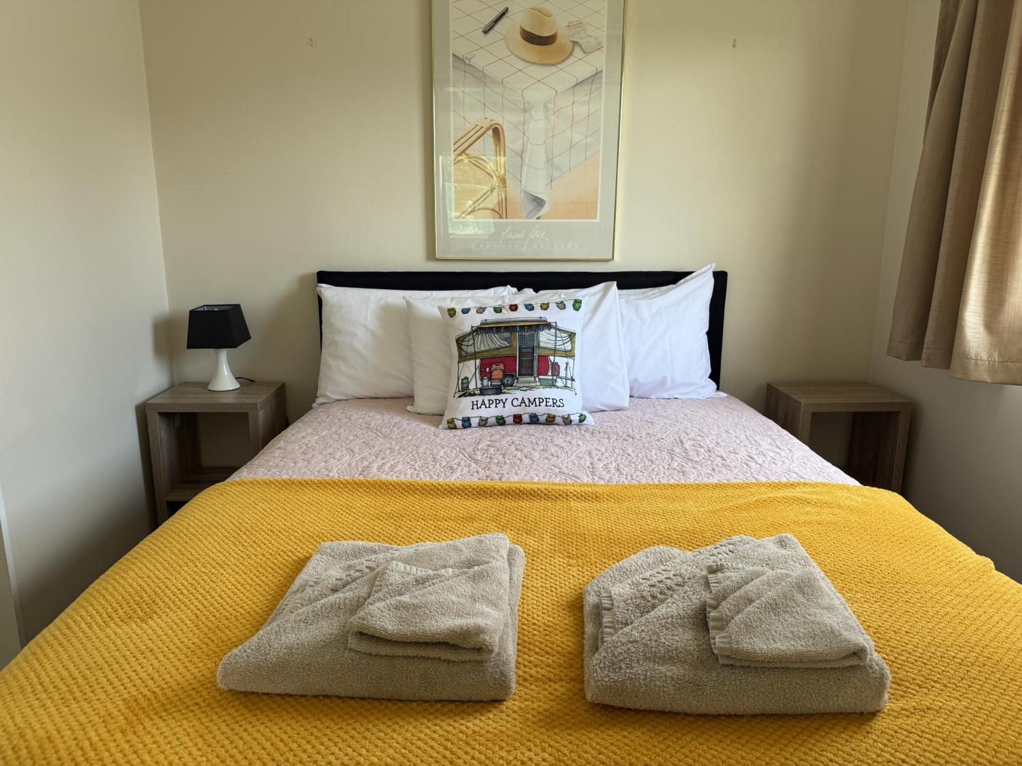 Picton'S Waikawa Bay Holiday Park Экстерьер фото